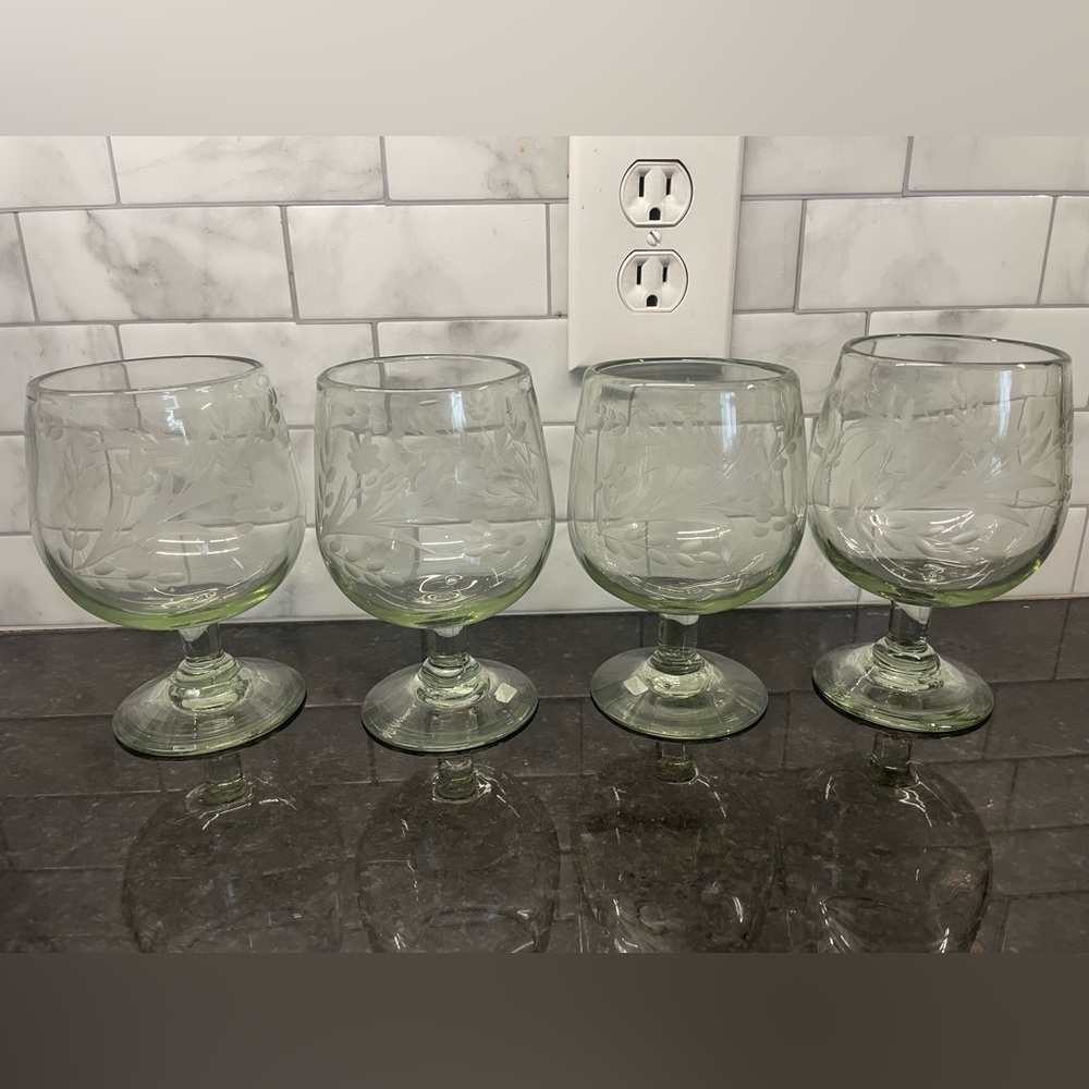 Set of 4 Handblown Recycled Glass Pepita Etched Floral Snifter Margarita Goblets